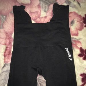 Black gymshark leggings